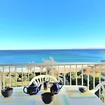 Au Lavandou Avec Terrasse Et Vue - Fr-1-251-237 Le Lavandou
